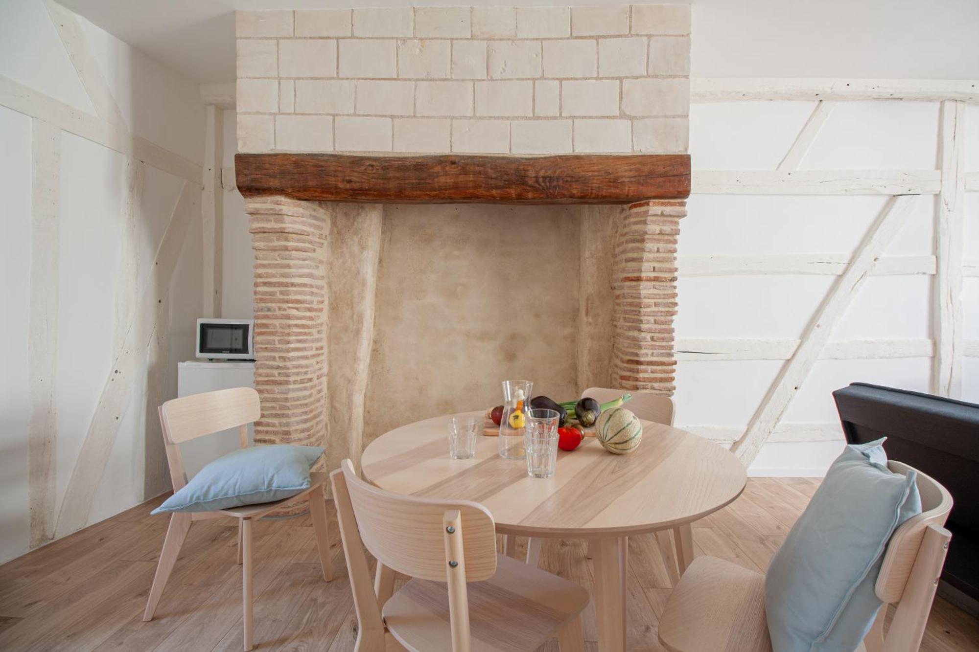 Апартаменти Le Loft Brunneval - Refuge Arty Du Xvie Siecle Труа Екстер'єр фото
